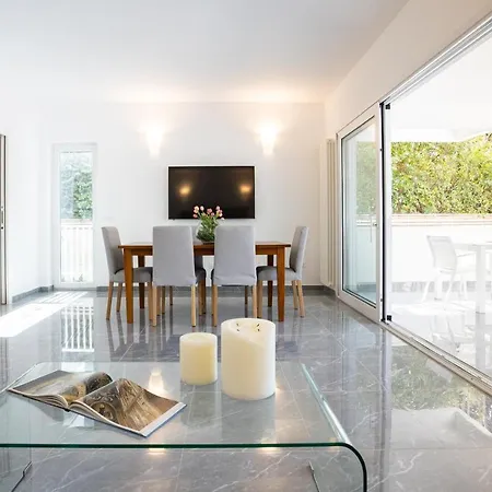 Cube 67 - Garden Appartement