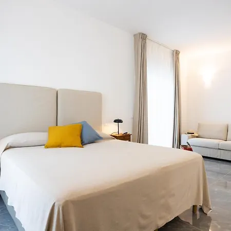 Cube 67 - Garden * Palerme