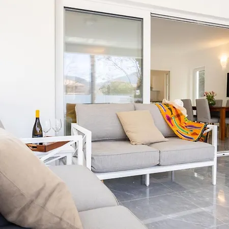 Cube 67 - Garden شقة باليرمو